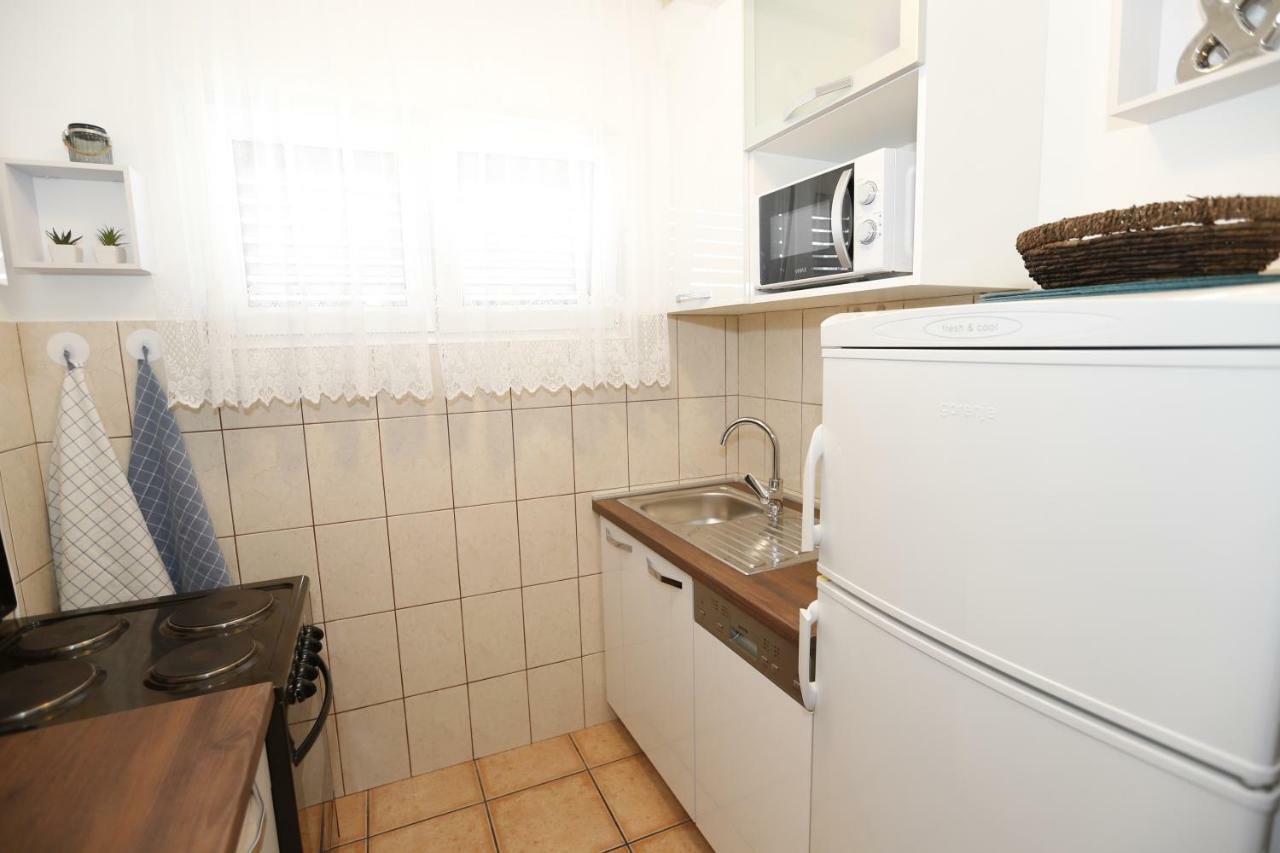 Apartments Goga Baska  Bagian luar foto