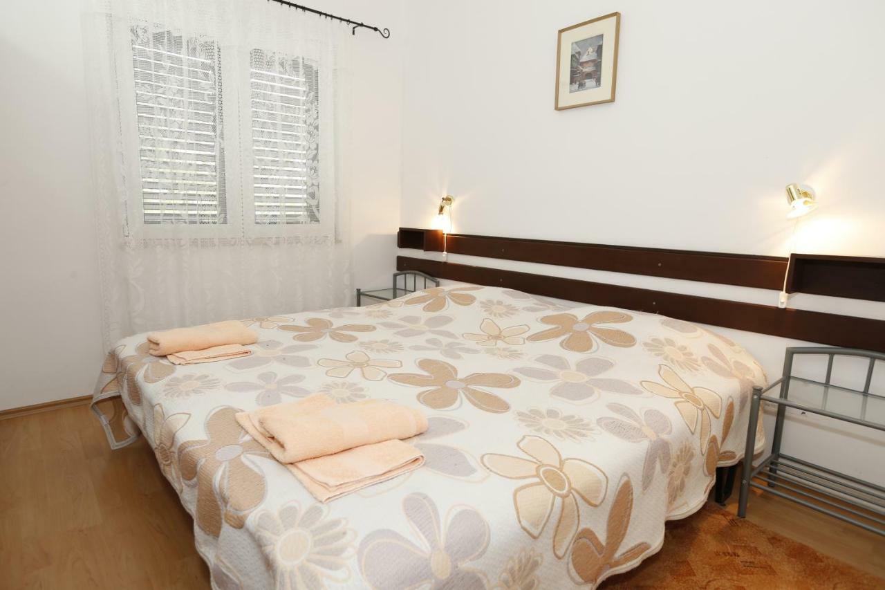 Apartments Goga Baska  Bagian luar foto